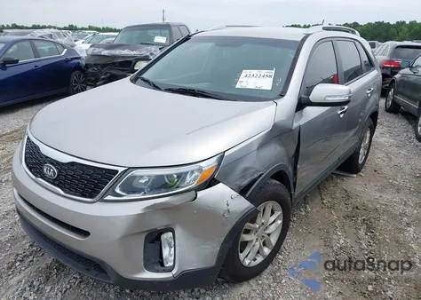 2015 Kia Sorento Lx z USA, uszkodzony, nr VIN 5XYKT3A68FG660682